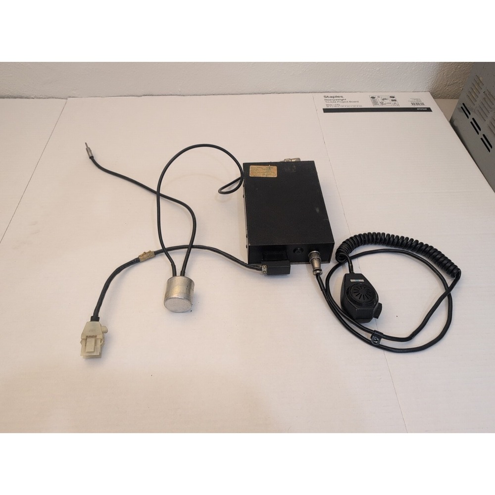NOS 1977 GM Delco CB Radio Transceiver #7898570 Service Ref #70BCB1